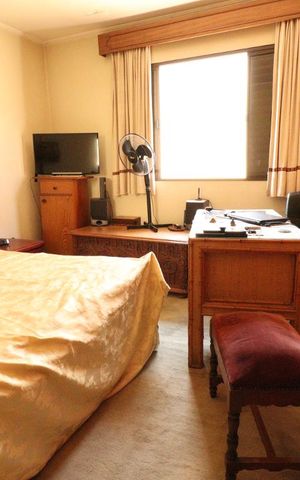 Casa à venda com 400m², 6 quartos e 4 vagasQuarto 3