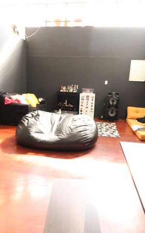 Casa à venda com 400m², 6 quartos e 4 vagasQuarto 4