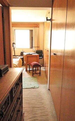 Casa à venda com 400m², 6 quartos e 4 vagasQuarto 3