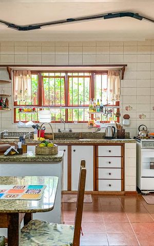 Casa à venda com 1000m², 5 quartos e 4 vagasCozinha