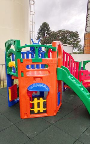 Apartamento para alugar com 45m², 2 quartos e 1 vaga Apartamento para alugar com 45m², 2 quartos e 1 vagaÁrea Comum - Playground