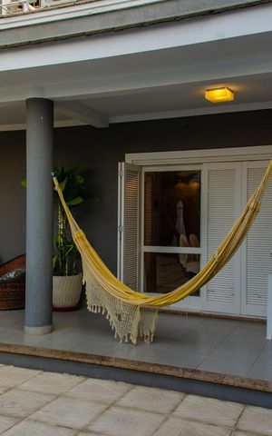 Casa à venda com 300m², 3 quartos e 4 vagas Casa à venda com 300m², 3 quartos e 4 vagasÁrea Externa