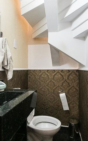 Casa à venda com 180m², 3 quartos e 2 vagasLavabo