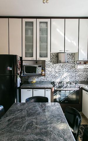 Casa à venda com 180m², 3 quartos e 2 vagasCozinha