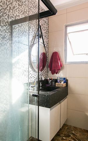 Casa à venda com 180m², 3 quartos e 2 vagasBanheiro Social