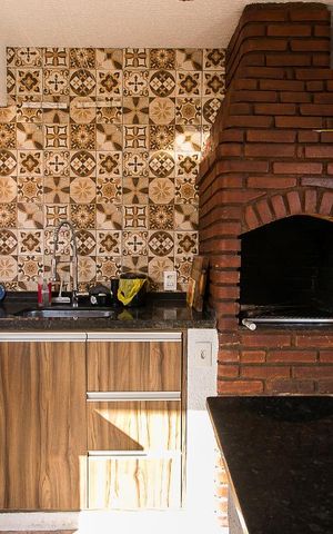 Casa à venda com 180m², 3 quartos e 2 vagasárea com Churrasqueira