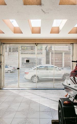 Casa à venda com 180m², 3 quartos e 2 vagasGaragem