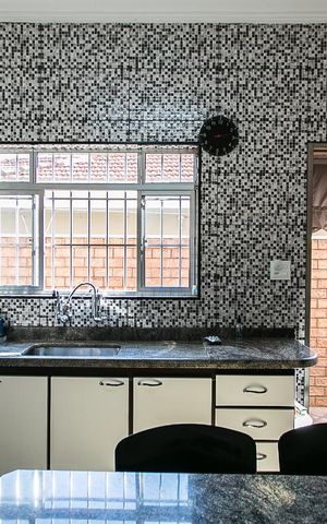 Casa à venda com 180m², 3 quartos e 2 vagasCozinha