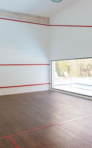 Apartamento à venda com 52m², 1 quarto e 2 vagas Apartamento à venda com 52m², 1 quarto e 2 vagasQuadra Esportiva