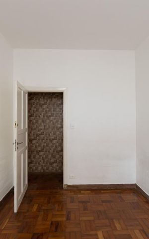 Casa à venda com 150m², 2 quartos e 3 vagas Casa à venda com 150m², 2 quartos e 3 vagasQuarto 1