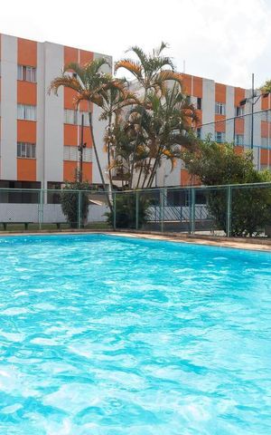Apartamento à venda com 72m², 2 quartos e 1 vagaÁrea comum - Piscina