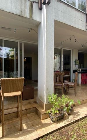Casa para alugar com 412m², 5 quartos e 2 vagas Casa para alugar com 412m², 5 quartos e 2 vagasQuintal