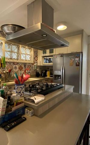 Casa para alugar com 412m², 5 quartos e 2 vagas Casa para alugar com 412m², 5 quartos e 2 vagasCozinha