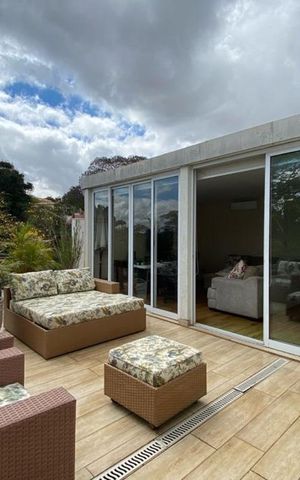 Casa para alugar com 412m², 5 quartos e 2 vagas Casa para alugar com 412m², 5 quartos e 2 vagasVaranda