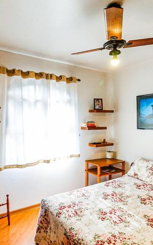 Casa para alugar com 270m², 4 quartos e 2 vagas Casa para alugar com 270m², 4 quartos e 2 vagasSuíte 2