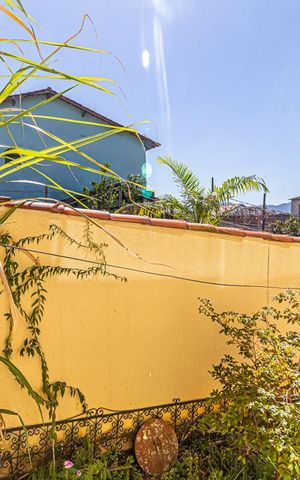 Casa à venda com 123m², 6 quartos e 2 vagas Casa à venda com 123m², 6 quartos e 2 vagasQuarto 1