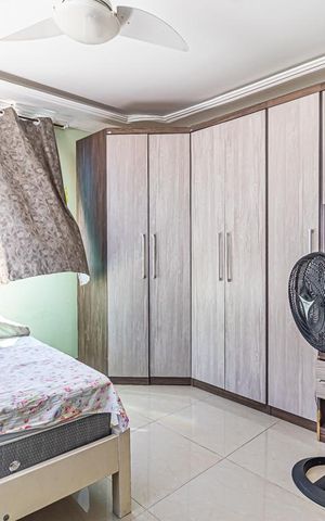Casa à venda com 123m², 6 quartos e 2 vagas Casa à venda com 123m², 6 quartos e 2 vagasQuarto 4