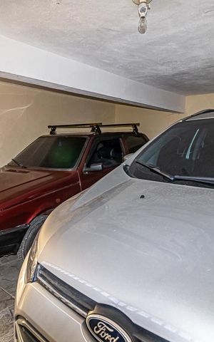 Casa à venda com 123m², 6 quartos e 2 vagas Casa à venda com 123m², 6 quartos e 2 vagasÁrea Externa
