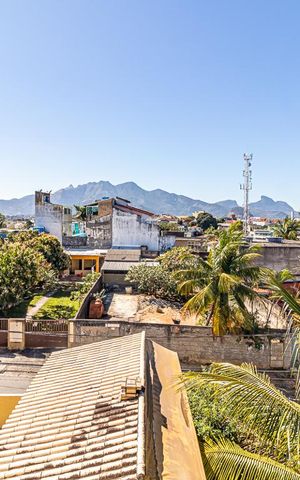 Casa à venda com 123m², 6 quartos e 2 vagas Casa à venda com 123m², 6 quartos e 2 vagasVista