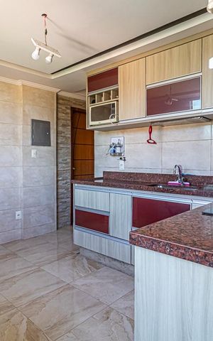 Casa à venda com 123m², 6 quartos e 2 vagas Casa à venda com 123m², 6 quartos e 2 vagasCozinha 2