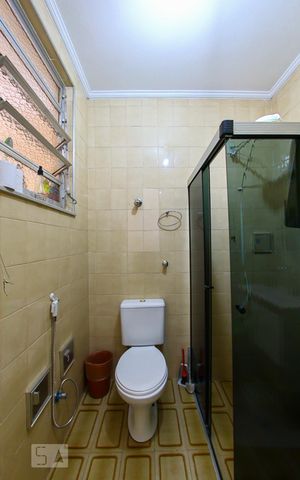 Casa para alugar com 320m², 4 quartos e 2 vagas Casa para alugar com 320m², 4 quartos e 2 vagasLavabo