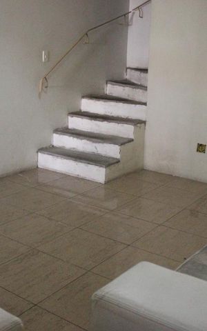Casa à venda com 166m², 3 quartos e 2 vagasCasa 1 - Sala