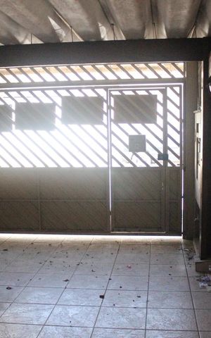Casa à venda com 166m², 3 quartos e 2 vagasGaragem