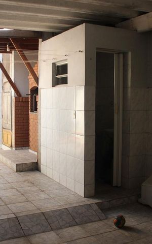 Casa à venda com 166m², 3 quartos e 2 vagasCasa 2 - Área de Serviço