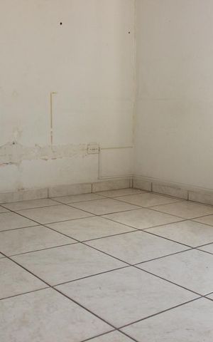 Casa à venda com 166m², 3 quartos e 2 vagasCasa 1 - Quarto 2