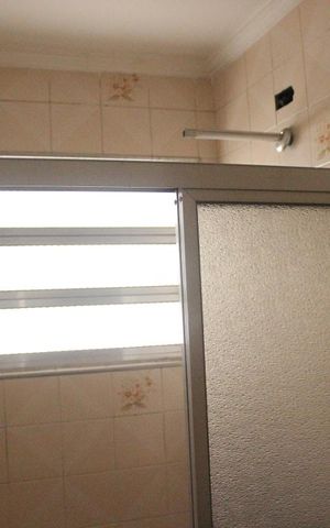 Casa à venda com 166m², 3 quartos e 2 vagasCasa 2 - Banheiro