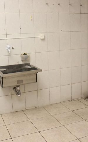 Casa à venda com 166m², 3 quartos e 2 vagasCasa 1 - Área de Serviço