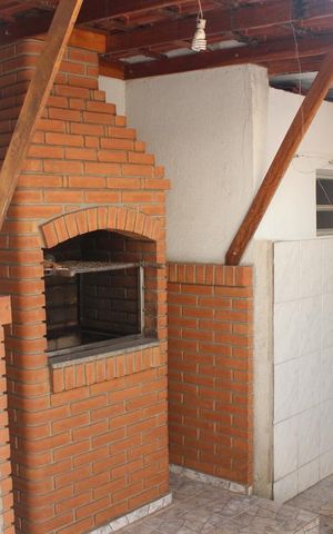 Casa à venda com 166m², 3 quartos e 2 vagasÁrea comum - Churrasqueira