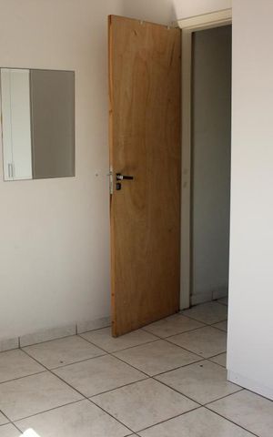 Casa à venda com 166m², 3 quartos e 2 vagasCasa 1 - Quarto 2