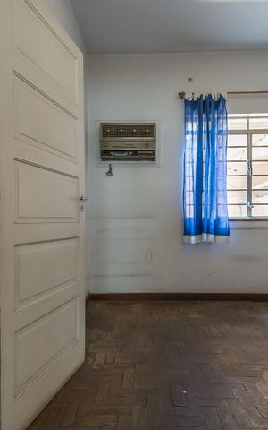 Casa à venda com 197m², 3 quartos e 3 vagas Casa à venda com 197m², 3 quartos e 3 vagasSala de Jantar