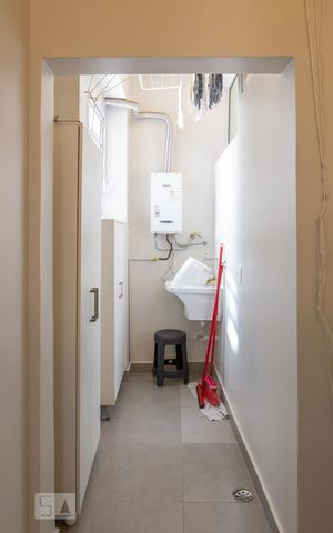 Apartamento para alugar com 100m², 3 quartos e 1 vaga Apartamento para alugar com 100m², 3 quartos e 1 vagaLavanderia
