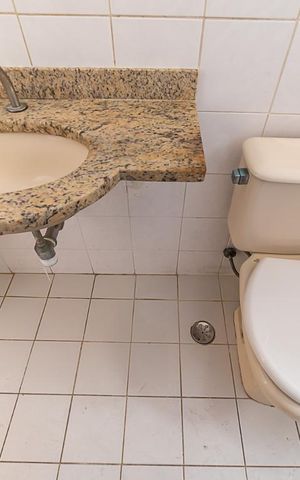 Apartamento à venda com 65m², 2 quartos e 1 vaga Apartamento à venda com 65m², 2 quartos e 1 vagaBanheiro Social