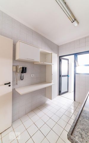 Apartamento à venda com 65m², 2 quartos e 1 vaga Apartamento à venda com 65m², 2 quartos e 1 vagaCozinha