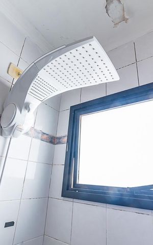 Apartamento à venda com 65m², 2 quartos e 1 vaga Apartamento à venda com 65m², 2 quartos e 1 vagaBanheiro Social