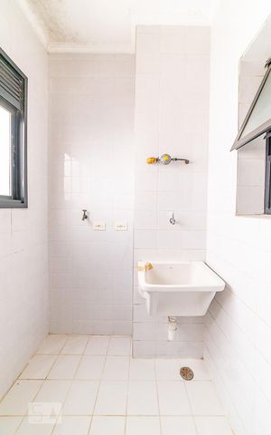 Apartamento à venda com 65m², 2 quartos e 1 vaga Apartamento à venda com 65m², 2 quartos e 1 vagaÁrea de Serviço