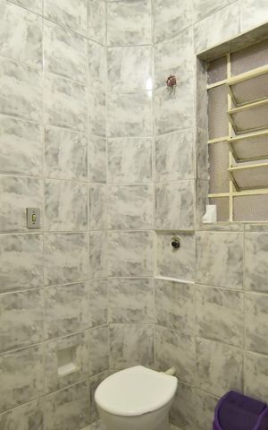 Apartamento à venda com 60m², 2 quartos e sem vagaBanheiro