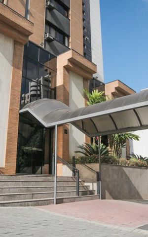 Studio à venda com 32m², 1 quarto e sem vaga Studio à venda com 32m², 1 quarto e sem vagaFachada