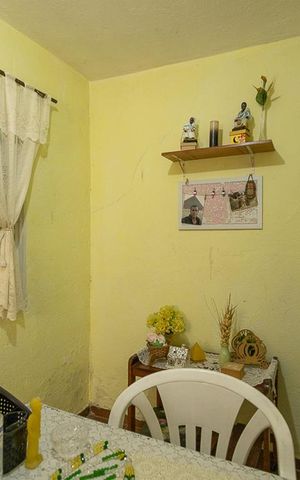 Casa à venda com 450m², 10 quartos e 3 vagasQuarto 2 Casa 2