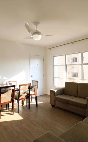 Apartamento para alugar com 81m², 3 quartos e 1 vagaSala