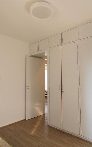 Apartamento para alugar com 81m², 3 quartos e 1 vagaQuarto 3 - Armários