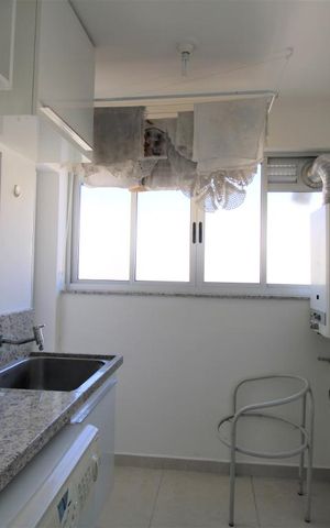 Apartamento para alugar com 81m², 3 quartos e 1 vagaÁrea de serviço
