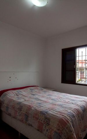 Casa à venda com 146m², 3 quartos e 2 vagasSuíte