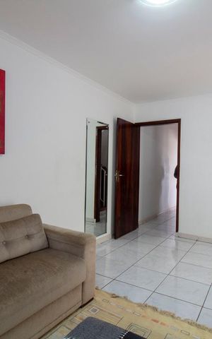 Casa à venda com 146m², 3 quartos e 2 vagasSala