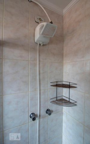 Casa à venda com 146m², 3 quartos e 2 vagasBanheiro social