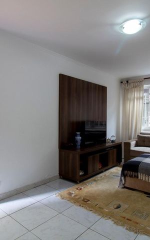 Casa à venda com 146m², 3 quartos e 2 vagasSala