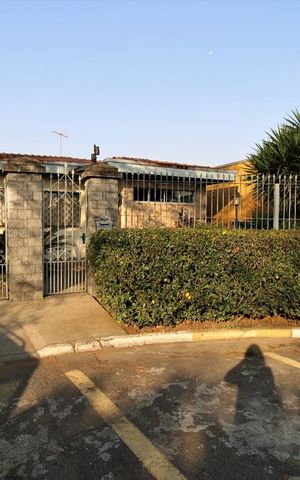 Casa à venda com 300m², 3 quartos e 5 vagasFachada